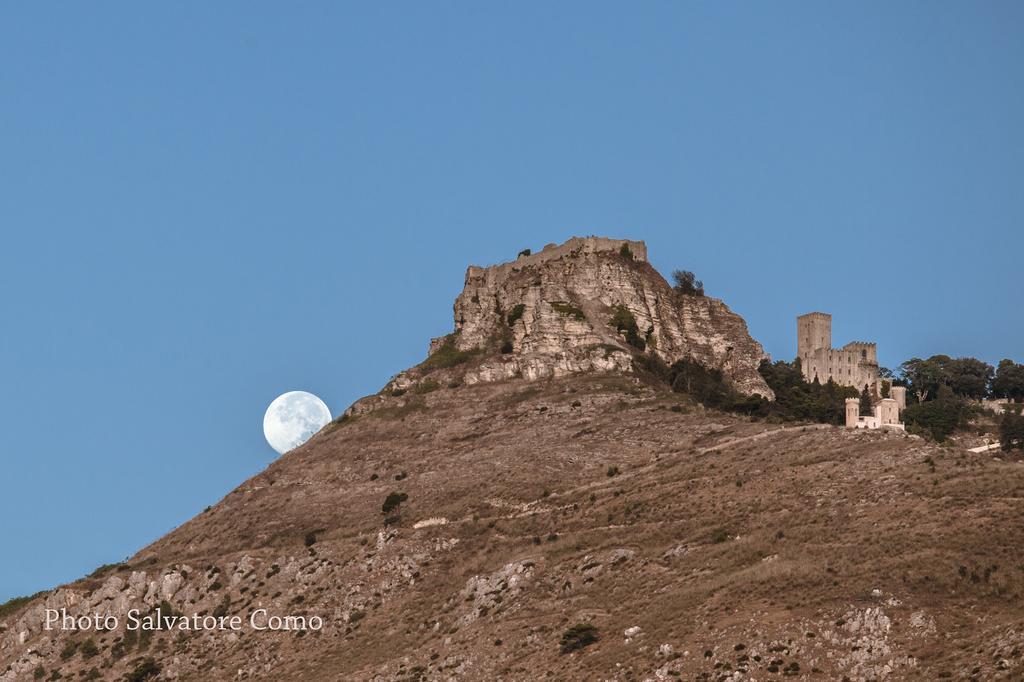 Appartamento Primo Piano Riccio Locazione Turistica Trapani Esterno foto