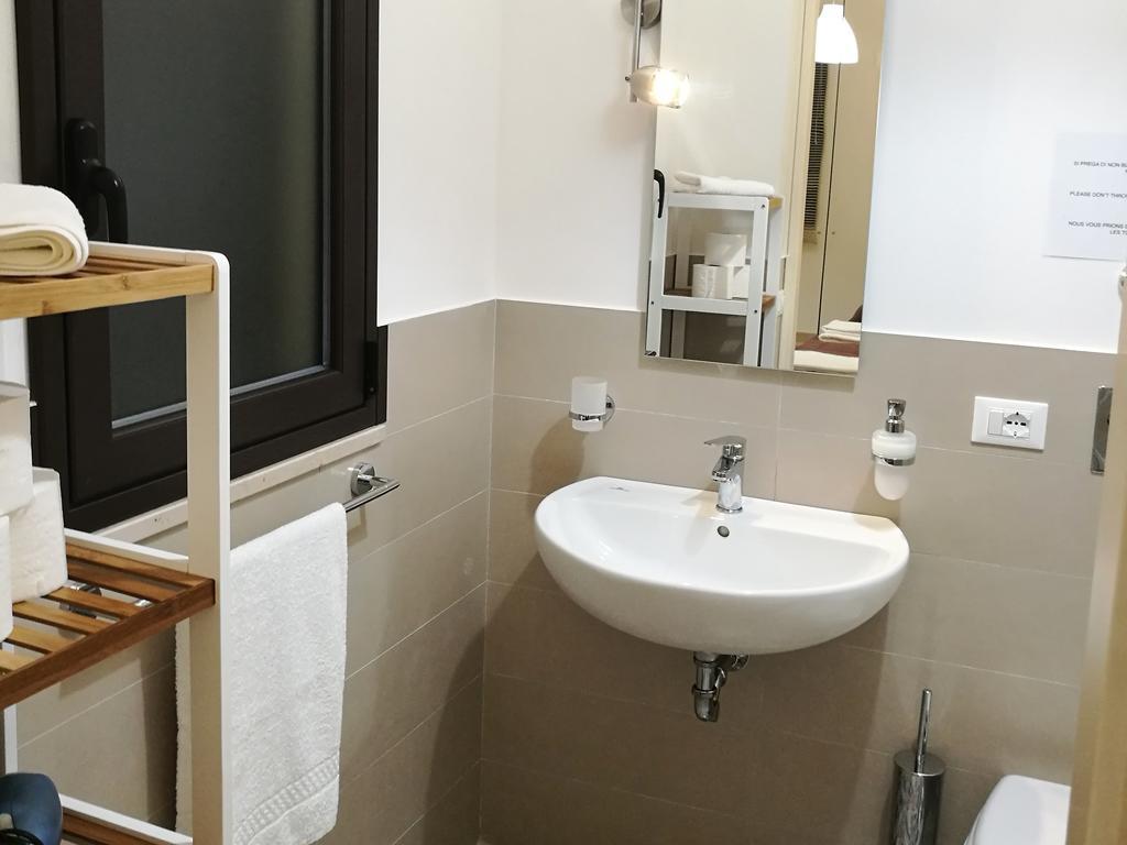 Appartamento Primo Piano Riccio Locazione Turistica Trapani Esterno foto